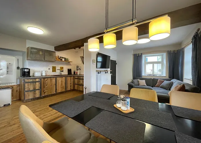 Zum-goldenen-schaf *