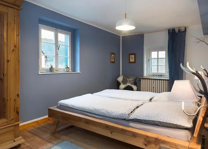 شقة Zum-goldenen-schaf